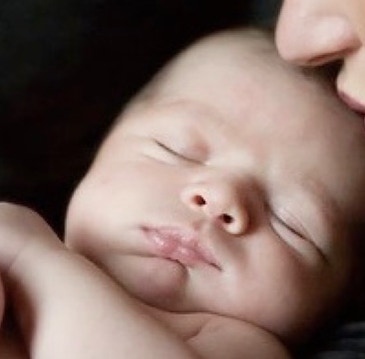 Maternity nanny, overnight nanny. Night and Maternity Nannies, Baby Sleep Consultants, teach your baby how to sleep through the night. Nanny, Night Nanny. London Night Nanny.